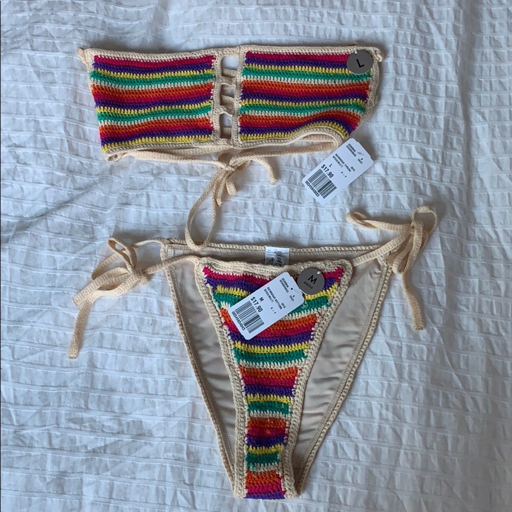 Crochet / knit bikini set